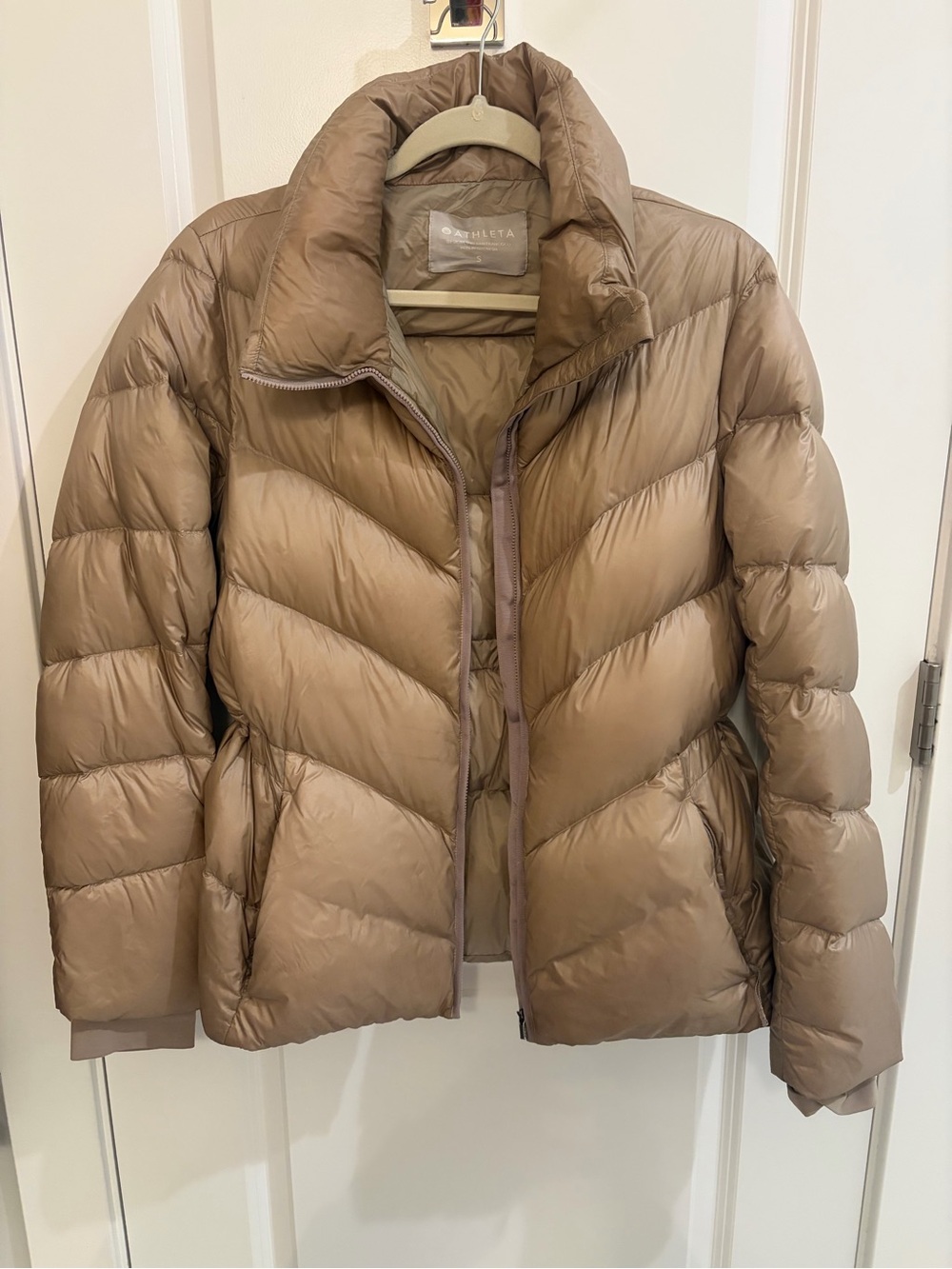Athleta Lofty Down Jacket